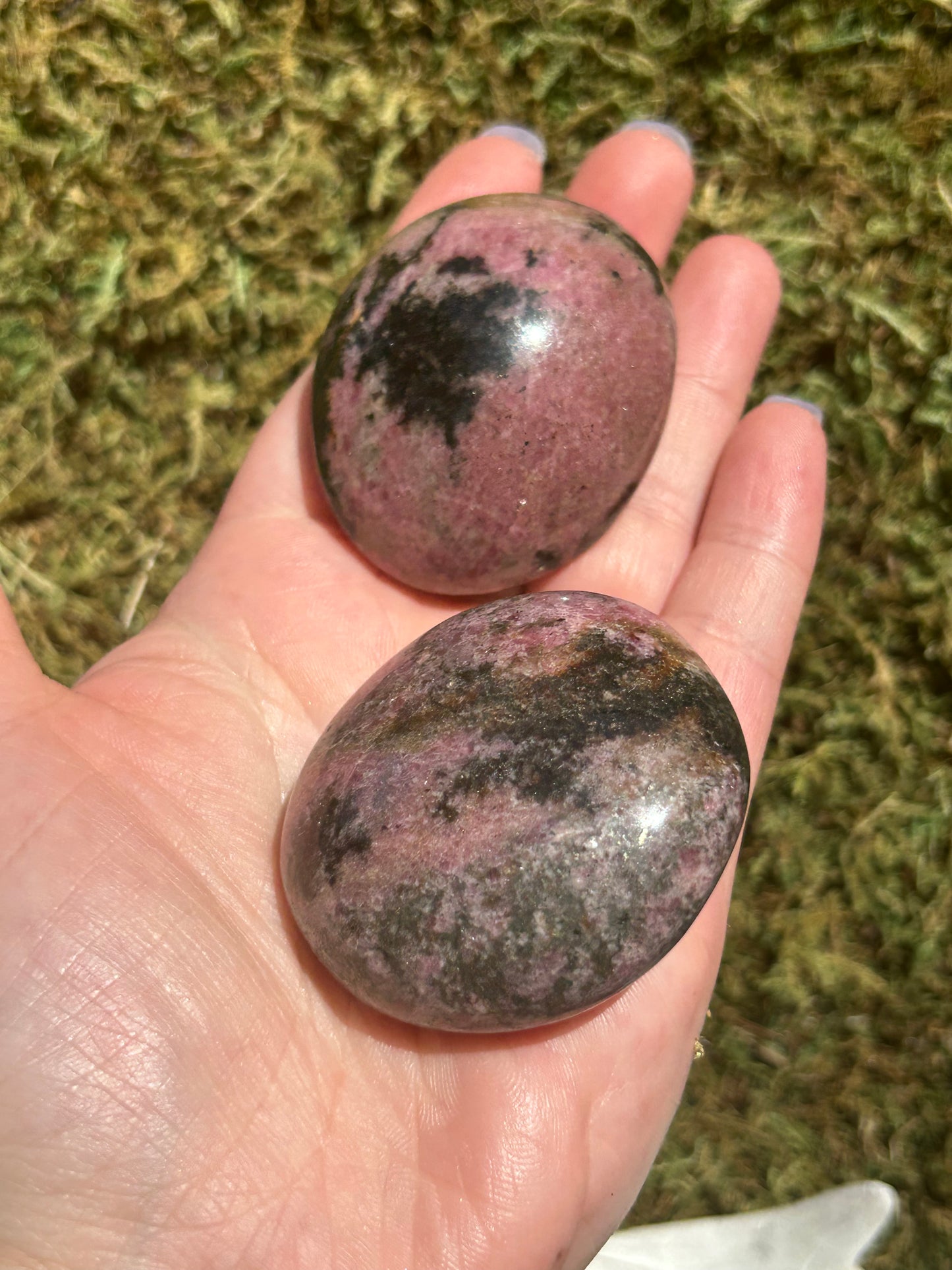 Rhodonite Palmstone
