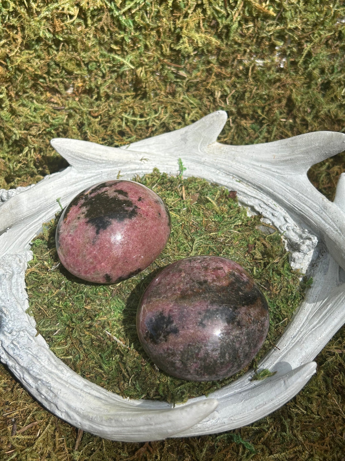 Rhodonite Palmstone